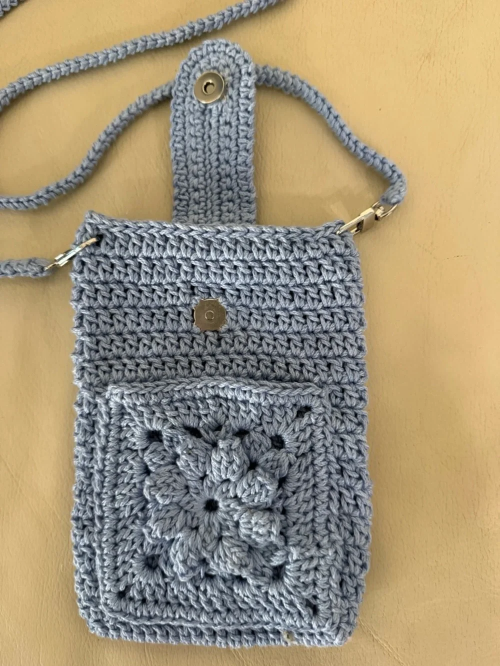 Light Blue Crochet Crossbody Phone Bag with Floral Front - Picture 2 of 3